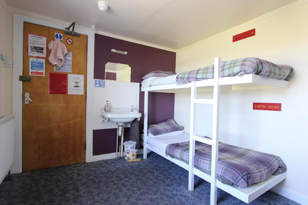 Skye Backpackers Hostel Kyleakin Ngoại thất bức ảnh