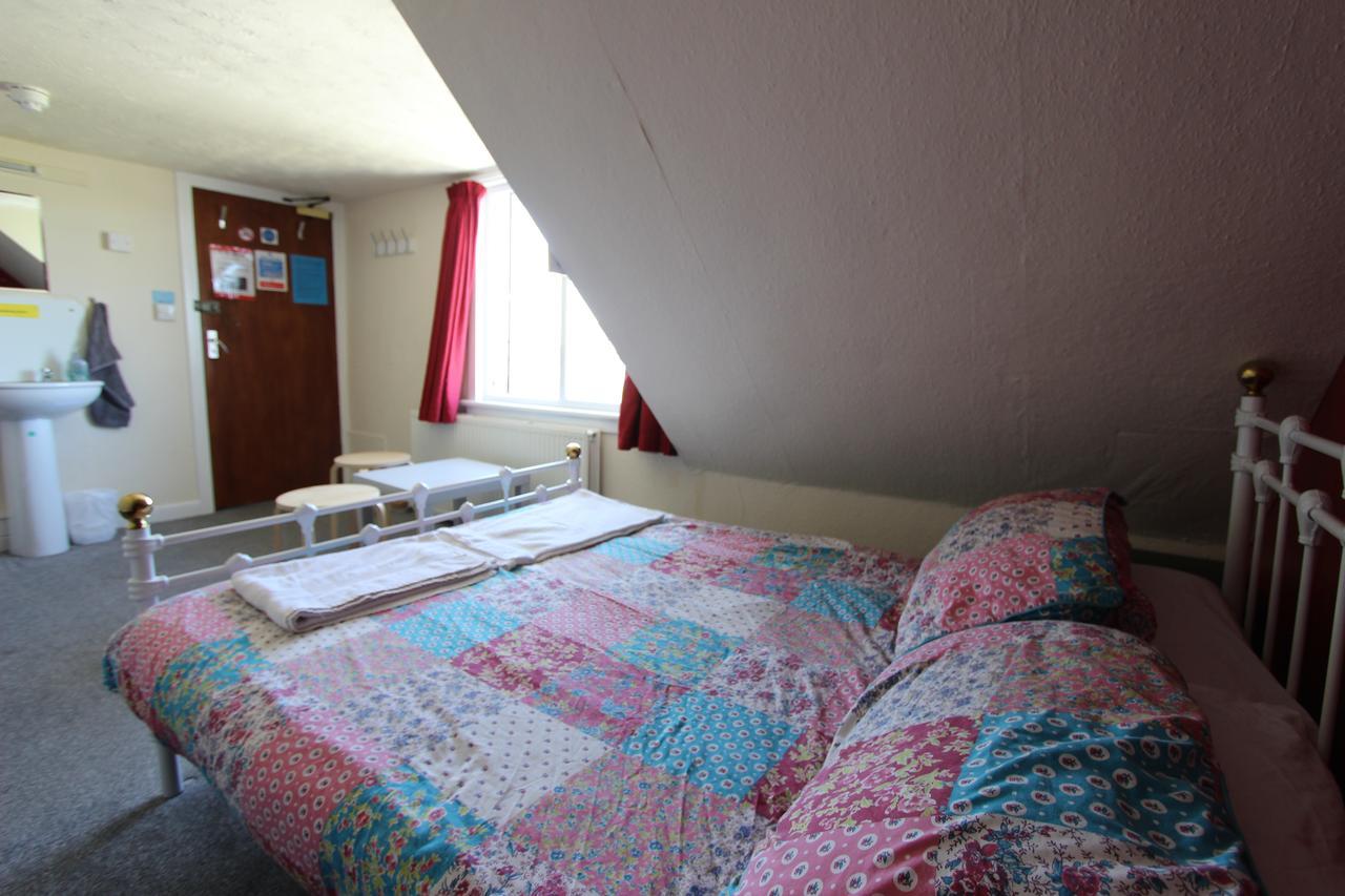 Skye Backpackers Hostel Kyleakin Ngoại thất bức ảnh
